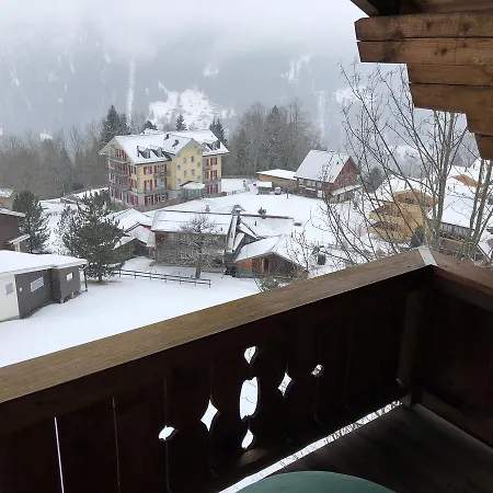 ベッド・アンド・ブレックファスト Chalet Rossen *