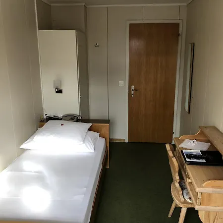 ベッド・アンド・ブレックファスト Chalet Rossen *