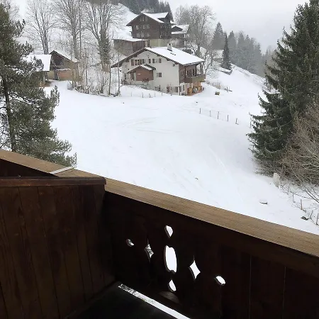 ベッド・アンド・ブレックファスト Chalet Rossen